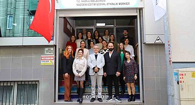 Başkan Tetik Öğretmenler Gününü'nü kutladı