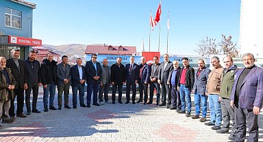Bayburt'ta çiftçilere sıvat dağıtıldı