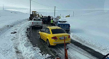 Bayburt'ta kapalı köy yolları açılıyor
