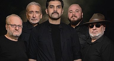 Bayhan'dan 'Kasım' sürprizi  