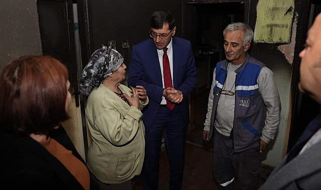 Belediye Başkanı Kahveci yangın mağduru aileyi yalnız bırakmadı