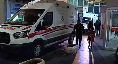 Benzin dökerek kendini yaktı, vatandaşlar yangın tüpüyle müdahale etti