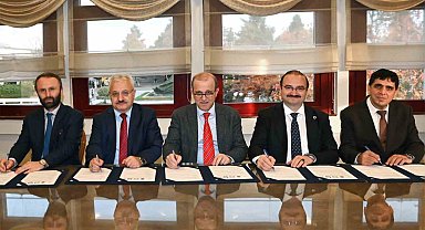 Beş üniversite arasında, tıbbi ve aromatik bitkiler odaklı iş birliği protokolü imzalandı