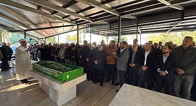 Bıçaklanarak öldürülen imam toprağa verildi
