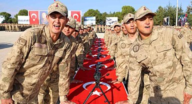 Bilecik'te 3 bin 95 asker terhis oldu