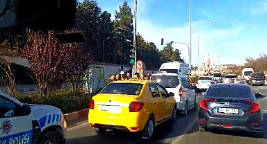 Bilecik'te meydana gelen trafik kazasında 2 kişi yaralandı