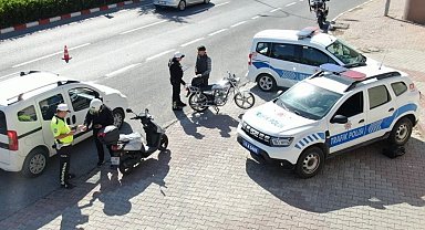 Bilecik'te motosiklet sürücülerine ceza yağdı