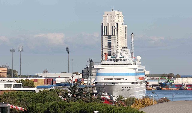 Bin 53 Rus turist 1 hafta sonra Samsun'da