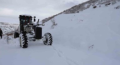 Bingöl'de kar nedeni ile 88 köy yolu ulaşıma kapandı