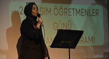 Bitlis'te 24 Kasım Öğretmenler Günü kutlamaları