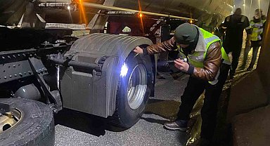 Bitlis'te kış lastiği zorunluluğu erken başlıyor