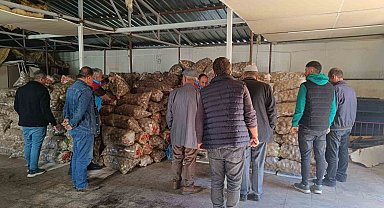 Bitlisli çiftçilerden alınan 193 ton patates ihtiyaç sahiplerine dağıtıldı