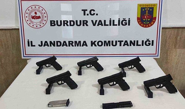 Burdur'da jandarmadan kaçakçılık operasyonu: 1 tutuklama