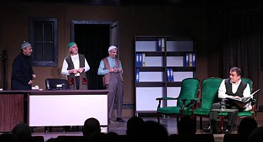 Bursa İnegöl'de 'En Büyük Haber' ilk gösteriminde