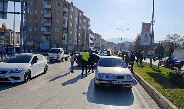 Bursa'da zincirleme kaza: 2 yaralı