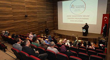Büyükşehir Aile Akademisi'nde eğitim tamamlandı