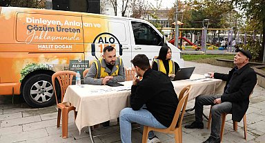 Büyükşehir Bafra'da vatandaşın sesine kulak veriyor