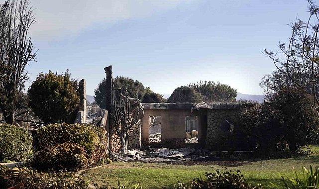 California'da orman yangını: Binlerce kişiye tahliye emri verildi