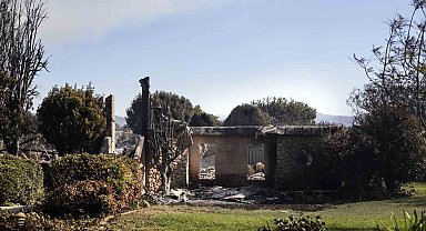 California'da orman yangını: Binlerce kişiye tahliye emri verildi