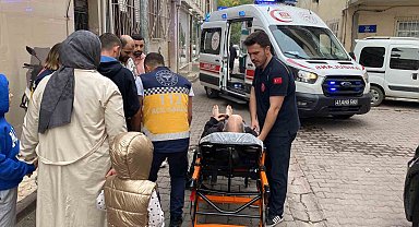 Çalışma sırasında doğal gaz borusu patladı: Alevler eve sıçradı