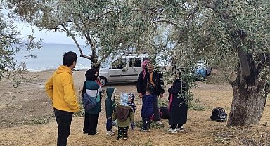 Çanakkale'de 16 kaçak göçmen yakalandı