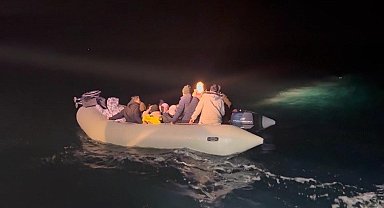 Çanakkale'de 23 kaçak göçmen kurtarıldı