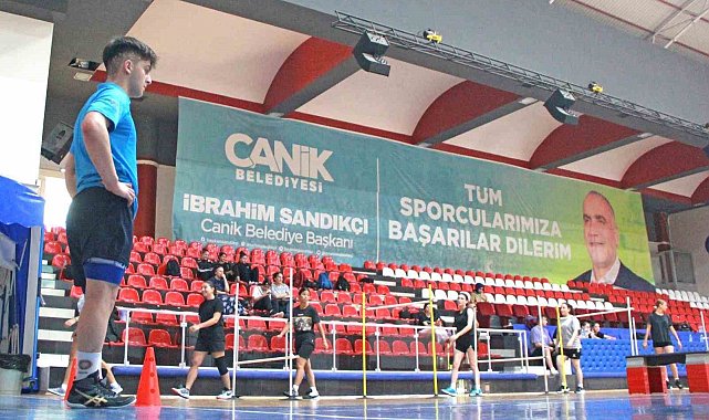 Canik'ten gençlere ücretsiz kurs desteği