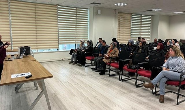 Çankırı'da okullardaki gıda işletmeleri çalışanlarına hijyen eğitimi