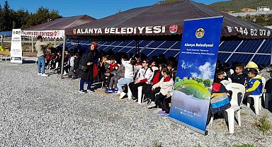 Çevre dostu öğrencilerden GES gezisi