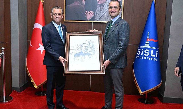 CHP Genel Başkanı Özgür Özel, Şişli Belediyesi'ni ziyaret etti