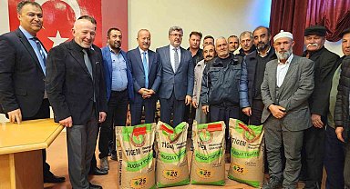 Çiftçilere yarısı hibeli 5 milyon TL'lik tohum dağıtılacak