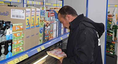 Çifteler'de zabıta ekiplerinden market denetimi