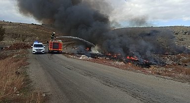 Çöplükte çıkan yangın paniğe neden oldu