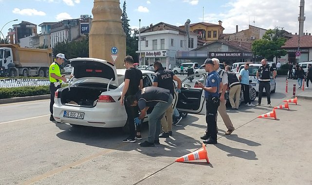Çorum'da polisin şok uygulamalarında aranan 6 kişi yakalandı