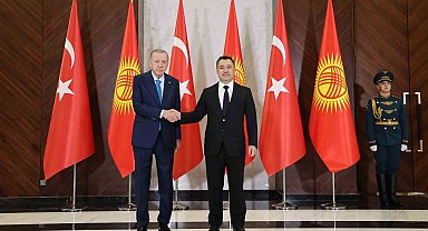 Cumhurbaşkanı Erdoğan, Kırgızistan Cumhurbaşkanı Caparov ile görüştü