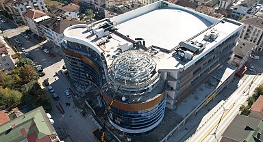 Derince'nin yeni belediye binası şekilleniyor