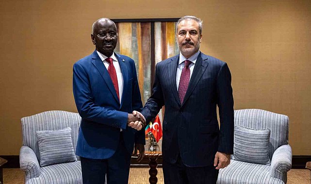 Dışişleri Bakanı Fidan, Moritanyalı mevkidaşı Merzuk ile bir araya geldi