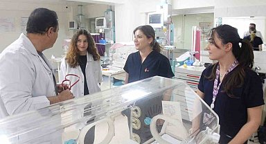 Elazığ'da 'Prematüre Günü' kutlandı
