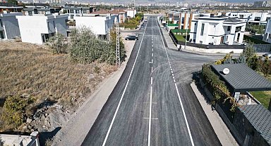 Erenköy mahallesinde asfalt ve çevre düzenleme çalışması gerçekleştirildi