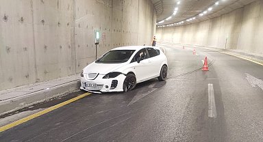 Erkenek tünelinde kaza: 2 yaralı