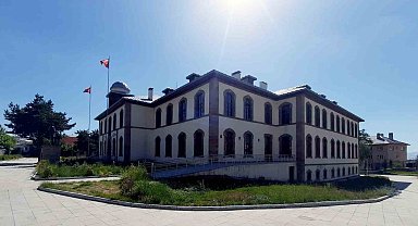 Erzurum Kongre Binası buram buram tarih kokuyor