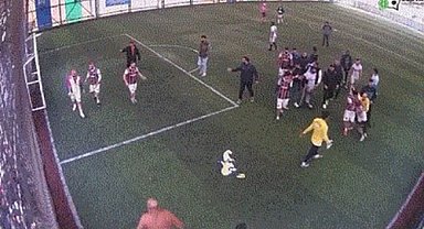 Esenyurt'ta halı saha turnuvasında maç sonu ortalık karıştı