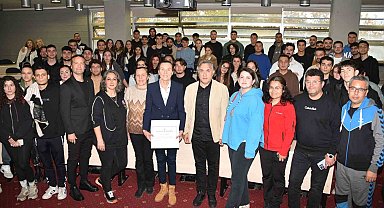 Eski Atlet Semra Aksu MSKÜ'de öğrencilerle buluştu