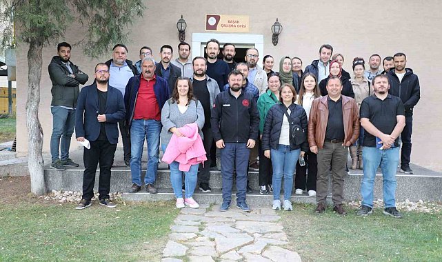Eskişehir'de 2025 yeni dönem çiğ süt destekleme toplantısı gerçekleştirildi
