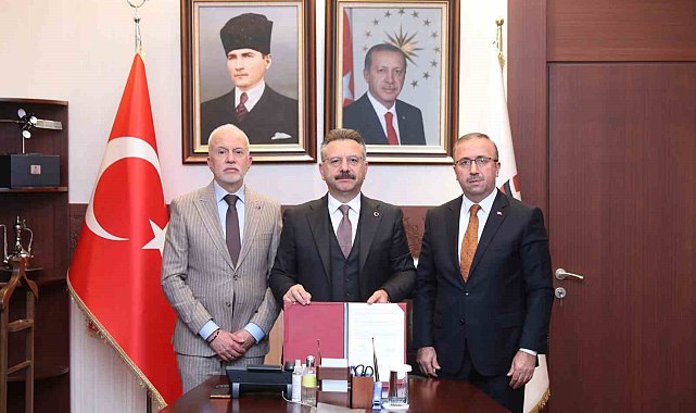 Eskişehir'de İl Sağlık Müdürlüğü ve İl Milli Eğitim Müdürlüğü arasında 2 iş birliği protokolü imzalandı