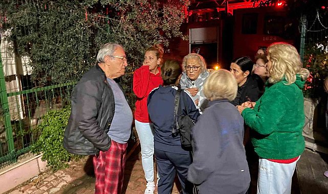Evi yanan yaşlı kadın, canını zor kurtardı