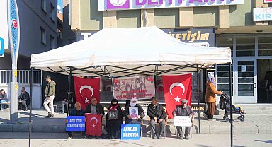 Evlat nöbetindeki baba: "Bahçeli'yi yürekten kutluyorum"