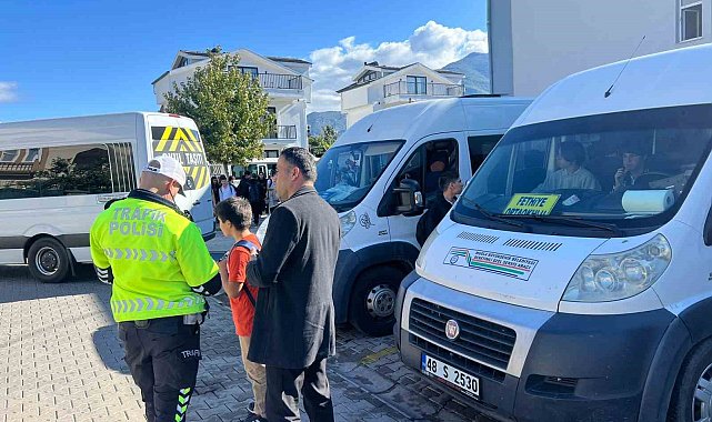 Fethiye'de öğrenci servislerine yoğun denetim