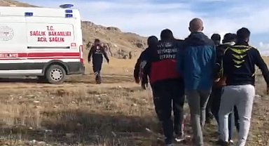 Fren yerine gaza basınca uçuruma yuvarlandı