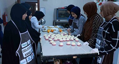 Geleceğin anne adayları mutfakta becerilerini sergiledi
